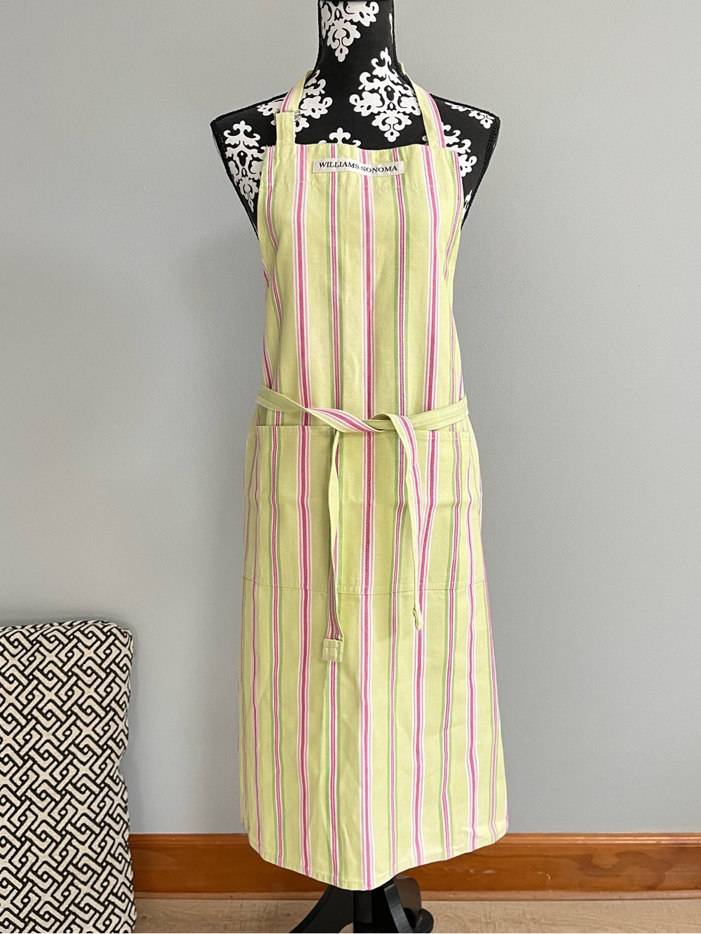 Williams Sonoma Classic Stripe Cotton Apron Adjustable